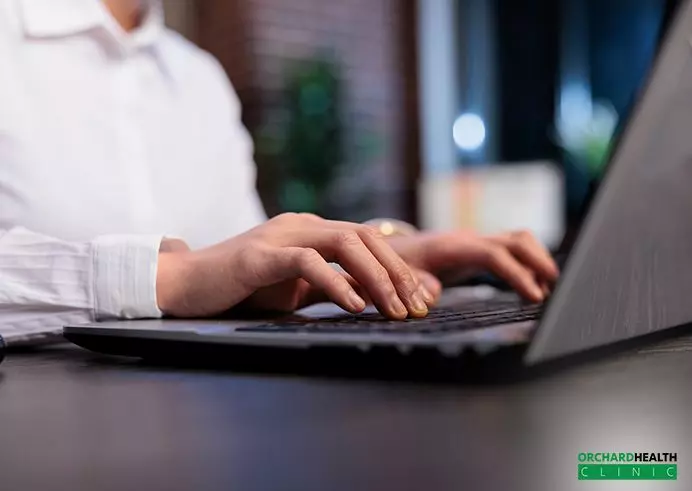 Check the chiropractors credentials | Chiropractic clinic Singapore